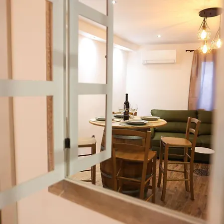 Queen Of Peace Apartment