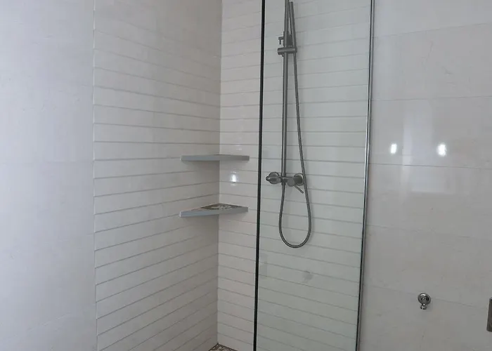 Queen Of Peace Split